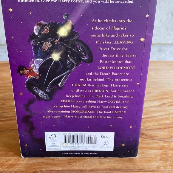 Harry Potter “and the Deathly Hallows” Softcover - Picture 5 of 7